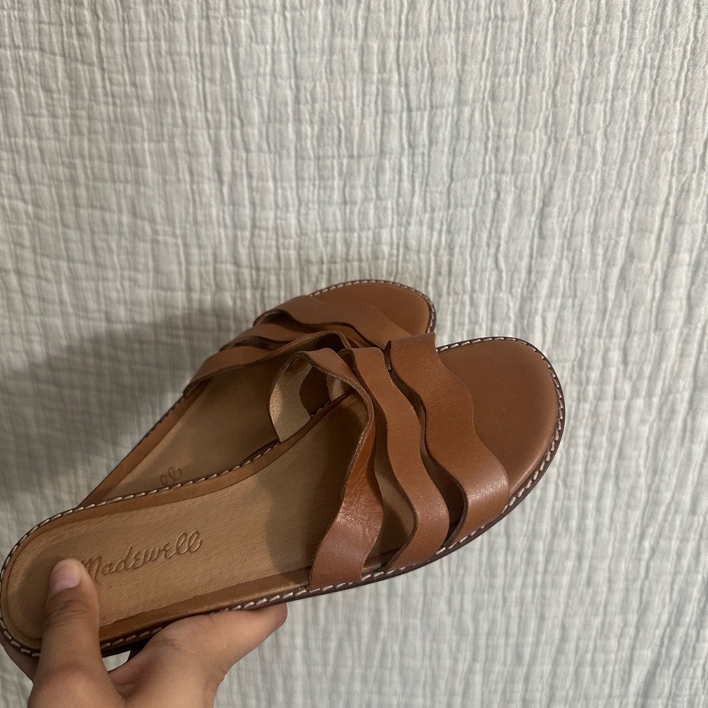 Madewell The Wave Slide Sandal in Vachetta Leather - Picture 3 of 3